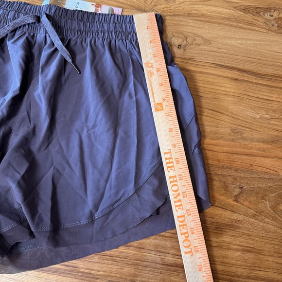 NWT Halara Athletic Shorts Women’s XL Purple - Picture 3 of 8
